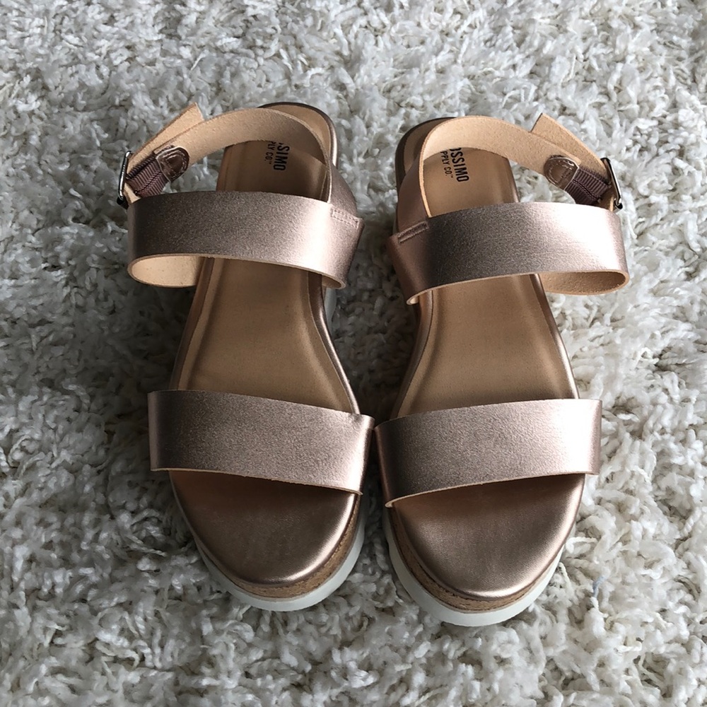 NEW Rosegold Mossimo Flatform Sandals
